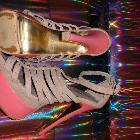 Vintage ALDO Neon Pink and Tan Ankle Strap Gold Studded Platforms Size 8.5 - Picture 14 of 15